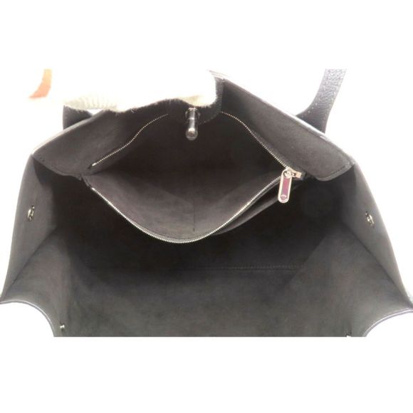 Louis Vuitton LockMe Hippo Shoulder Bag Noir Calf Leather Black - Picture 8 of 8